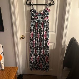 Maxi dress with skinny straps 8p